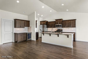 6311 Cottonwood Lp Property Photo 4