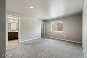 2 12th Lp Property Photo 12