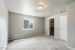 2 12th Lp Property Photo 14