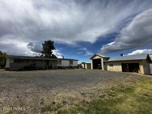 6941 Naches Heights Rd Property Photo