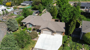 1013 Crest Acres Pl Property Photo