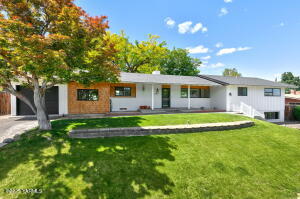 218 Cleman Ave Property Photo