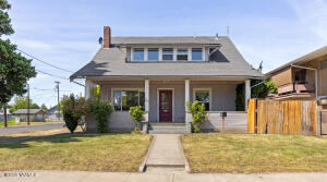 316 8th Ave Property Photo