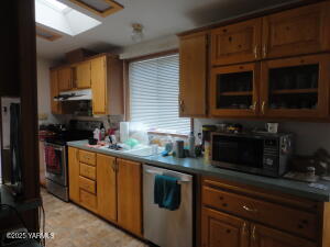 9705 Ahtanum Rd Property Photo 4