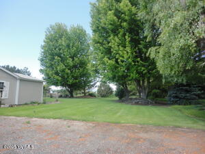 9705 Ahtanum Rd Property Photo 7