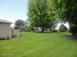 9705 Ahtanum Rd Property Photo 8
