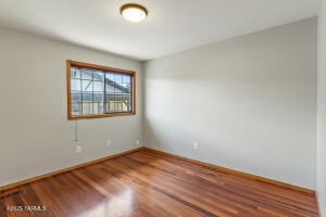 103 77th Ave Property Photo 21