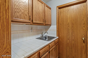 103 77th Ave Property Photo 25