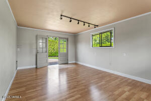 103 77th Ave Property Photo 32