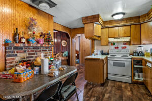 1523 Roosevelt Ave Property Photo 8