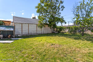 1523 Roosevelt Ave Property Photo 14