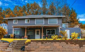 617 Ravine Dr Property Photo 1