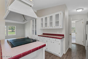 246 Latigo Ln Property Photo 6