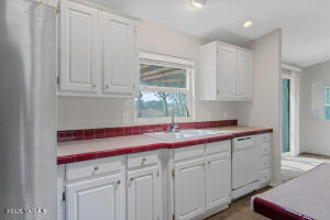 246 Latigo Ln Property Photo 9