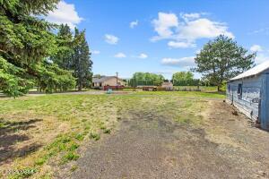 12805 Rutherford Rd Property Photo 5