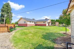 12805 Rutherford Rd Property Photo 6