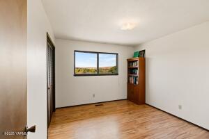 10800 Zier Rd Property Photo 17