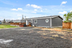 15220 Fisk Rd Property Photo 24