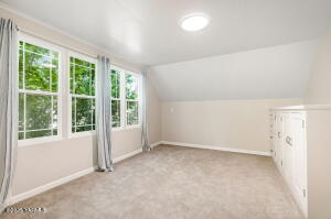 1701 Yakima Ave Property Photo 32