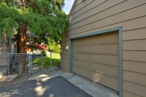 1701 Yakima Ave Property Photo 43