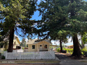 407 17th Ave Property Photo