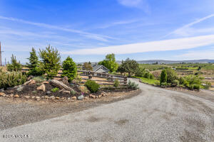 12826 Douglas Rd Property Photo 2