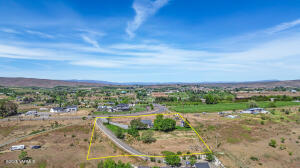 12826 Douglas Rd Property Photo 5