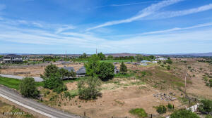 12826 Douglas Rd Property Photo 10