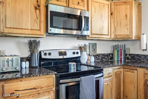 12826 Douglas Rd Property Photo 18