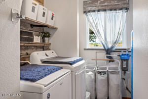12826 Douglas Rd Property Photo 33