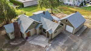 3803 Tieton Dr Property Photo