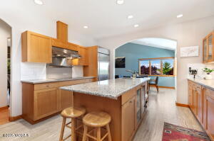 1011 79th Ave Property Photo 18