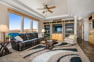 411 Terrett Way Property Photo 5