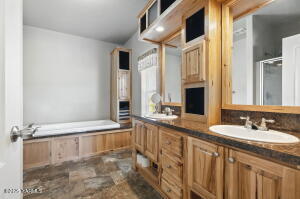 411 Terrett Way Property Photo 14