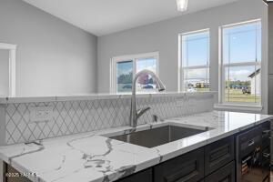 200 Ivone Dr Property Photo 10