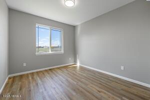 200 Ivone Dr Property Photo 24