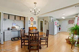 7610 Summitview Ave Property Photo 9