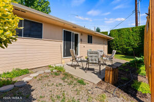 7610 Summitview Ave Property Photo 14