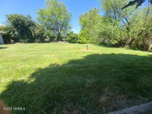 9509 Meadowbrook Rd Property Photo 6