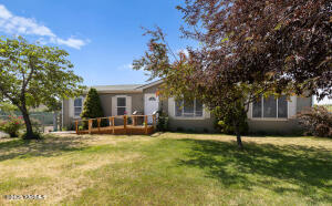 1403 Ashbrooks Way Property Photo