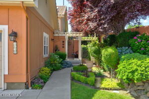 3610 Messina Dr Property Photo