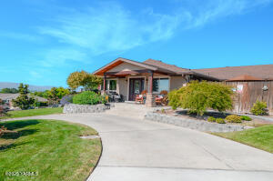 506 62nd Ave Property Photo