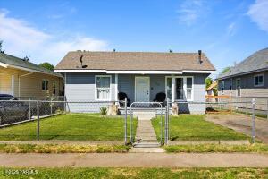 708 8th St Property Photo
