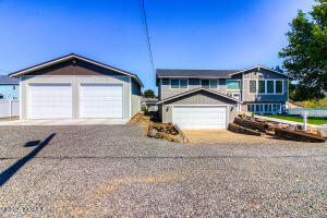 619 74th Ave Property Photo