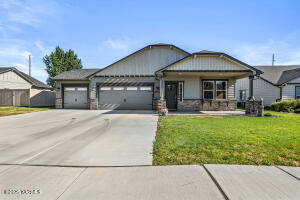 6109 Cottonwood Lp Property Photo