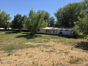 10420 Ahtanum Rd Property Photo
