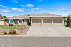 5071 Sky Vista Ave Property Photo