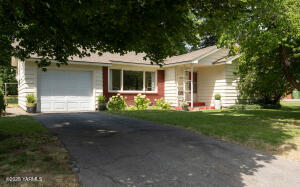 2 44th Ave Property Photo