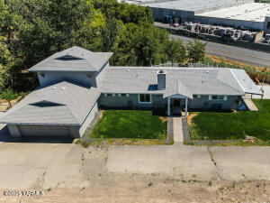 1391 Lancaster Rd Property Photo