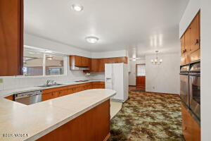 221 Meyers Rd Property Photo 16